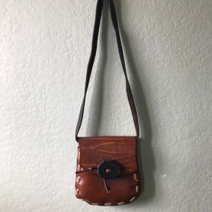 Vintage 70s Tooled Leather Purse
